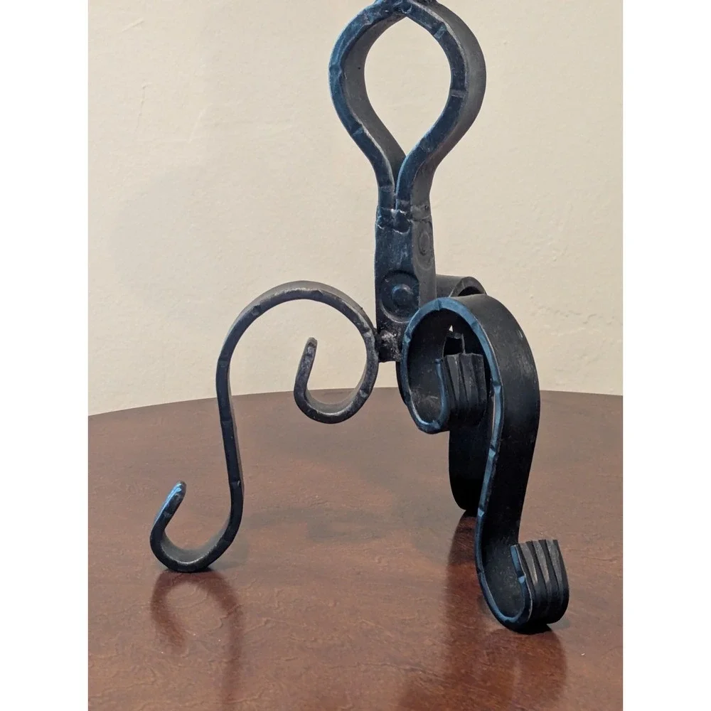 VTG Hand-Forged Black Iron Candle Holder Substantial Weight Scroll Design 13